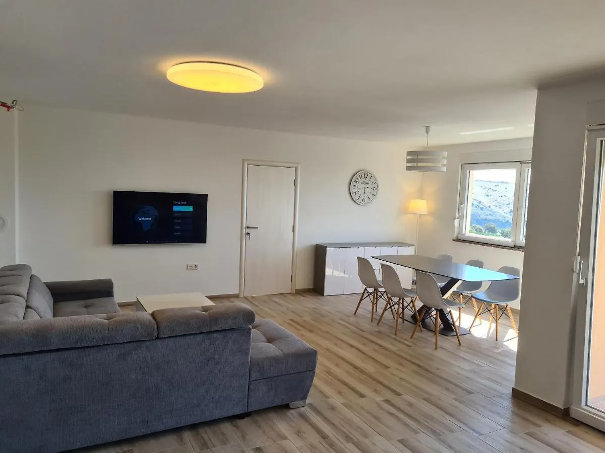 Apartments Patalic Lopar